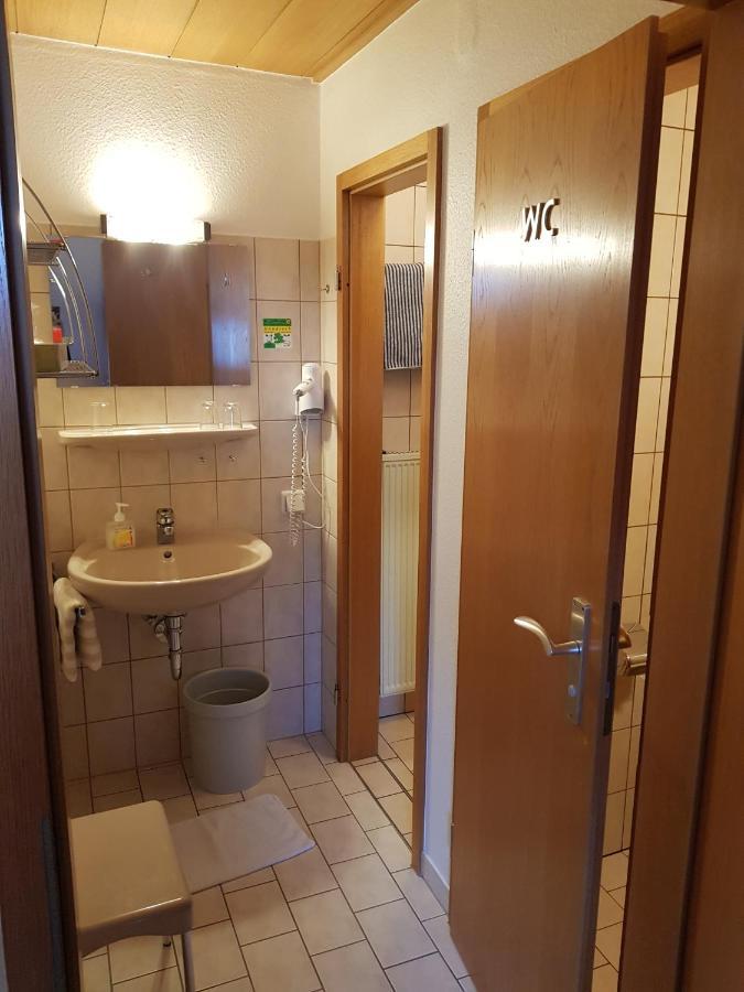 Pension "Zum Schwan" Muhr am See Dış mekan fotoğraf